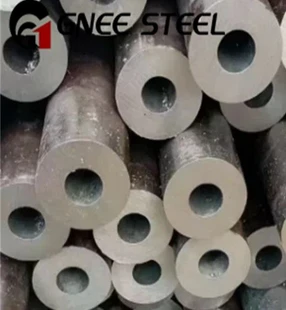 Hvad er den specifikke metallurgiske sammensætning af Hastelloy B, og hvad be...